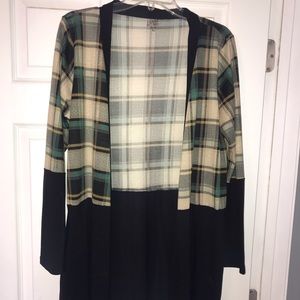 Long Sleeve Cardigan w/Pockets